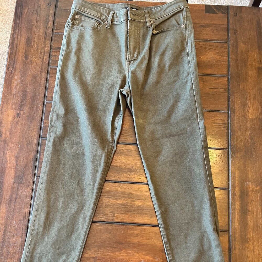Express, Skinny Jeans, 32*32, Olive Green, Great for the office!